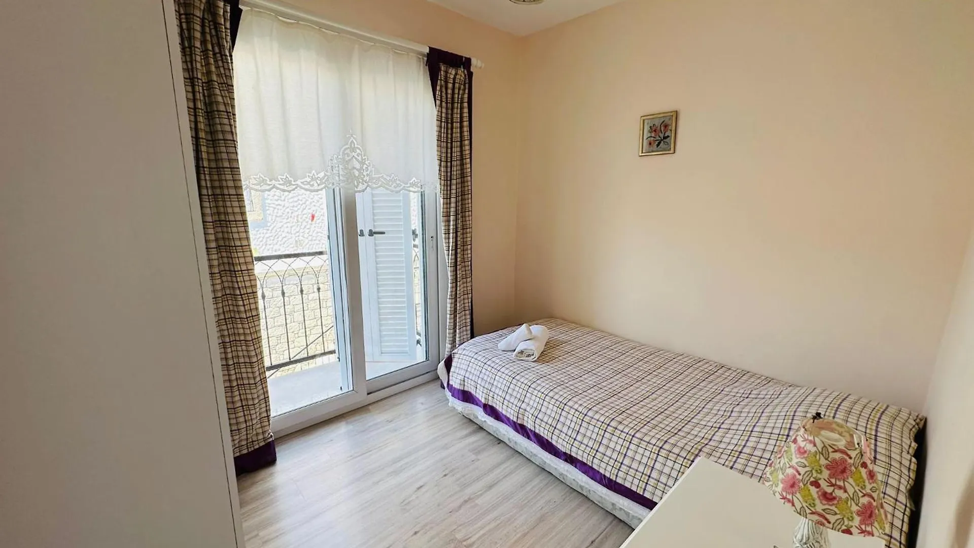 Evalacati - Villa Palma-Tamamen Muestakil Villa Çeşme