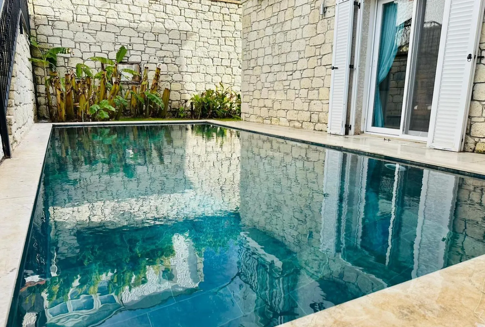 Evalacati - Villa Palma-Tamamen Muestakil Villa Çeşme