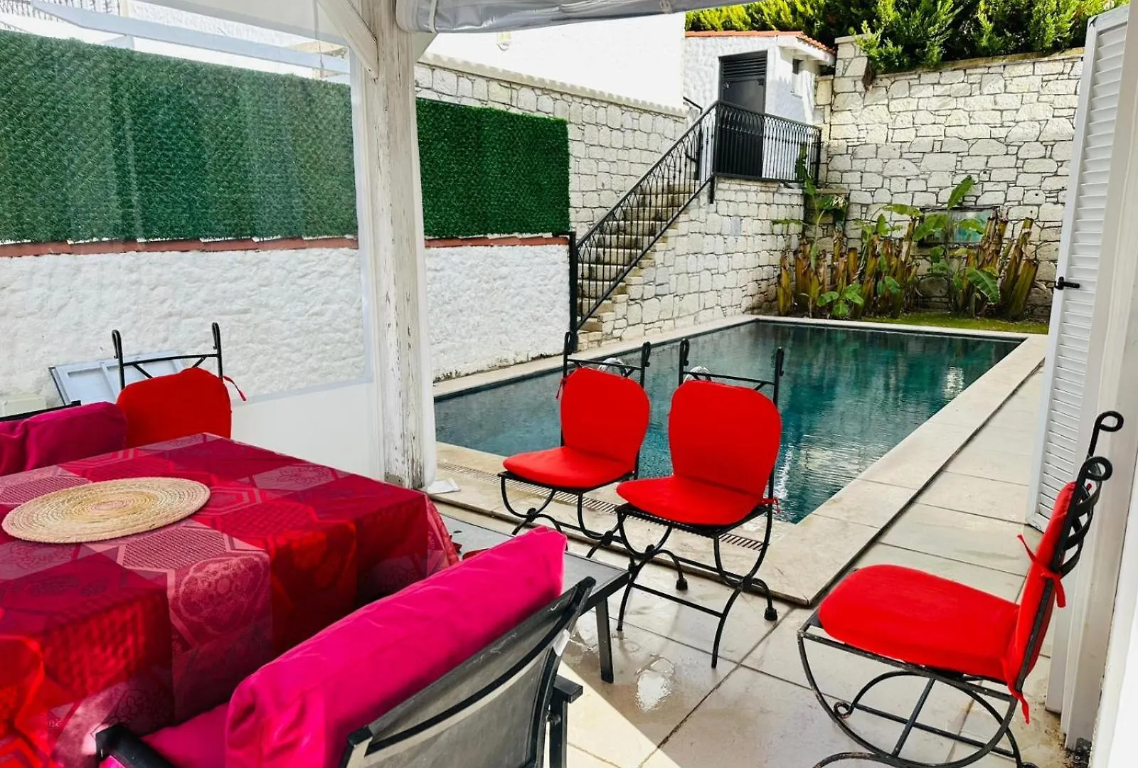 Evalacati - Villa Palma-Tamamen Muestakil Villa Çeşme