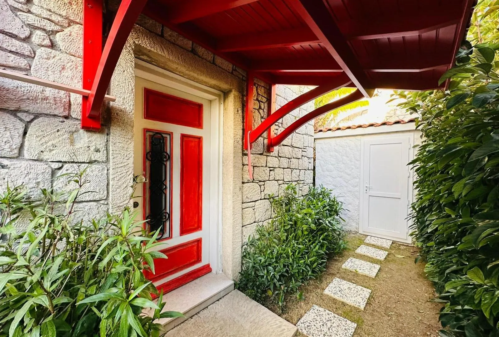 Evalacati - Villa Palma-Tamamen Muestakil Villa Çeşme