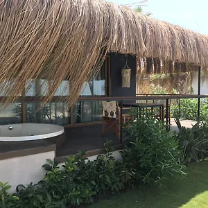Before Sunset Bungalows Hotel